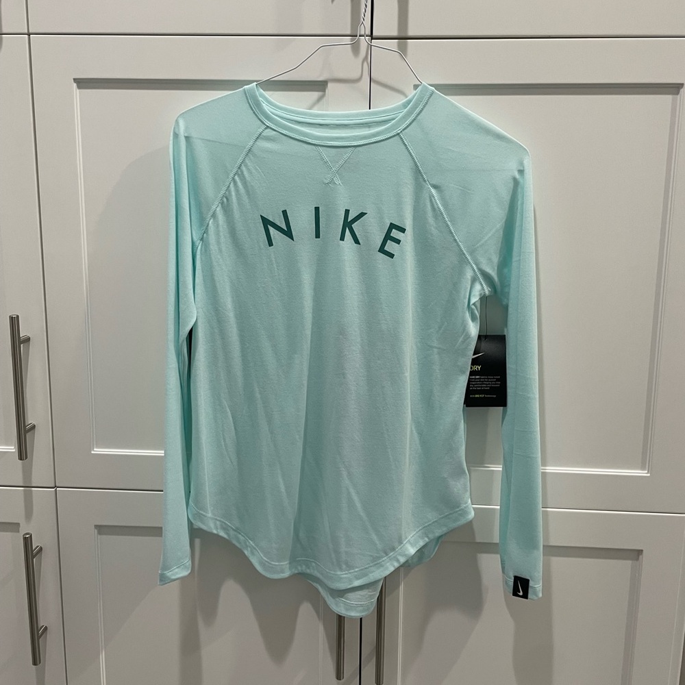 BNWT Light Blue Kids Nike Long Sleeve Shirt